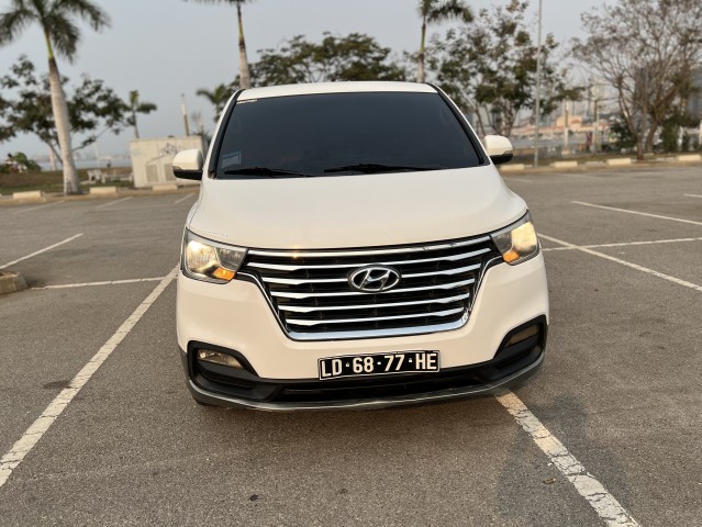 Venda Hyundai H1 impecável
