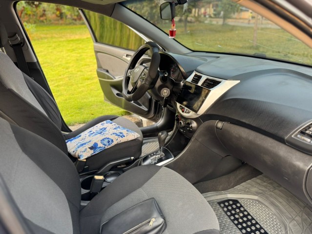 Venda HYUNDAI ACCENT