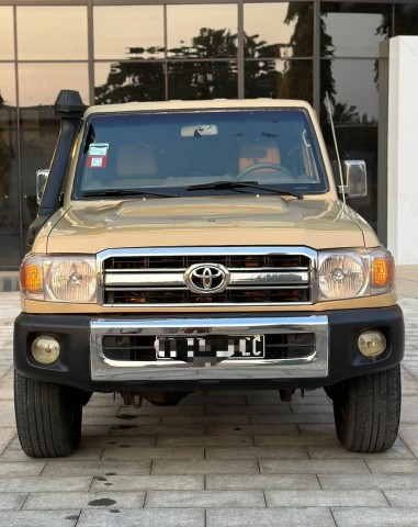 Venda TOYOTA LAND CRUISER HZ