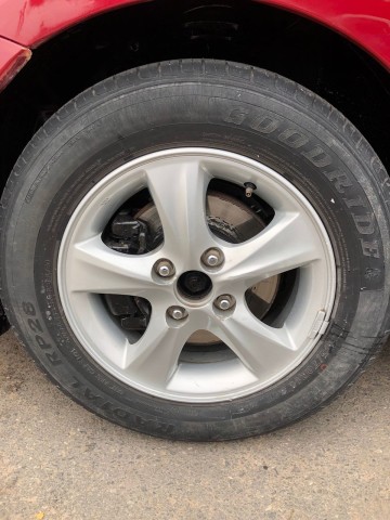Venda HYUNDAI ACCENT LIMPO