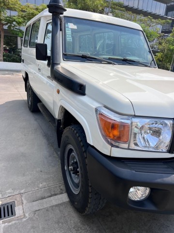 Venda TOYOTA LAND CRUISER HZ