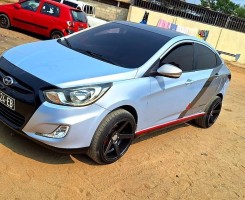 A venda Hyundai accent