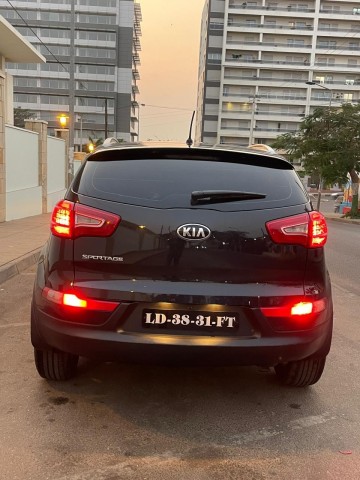 Venda KIA sportage limpo dentro e fora