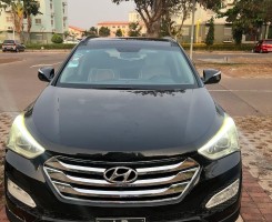 A venda HYUNDAI SANTA FÉ LIMPO