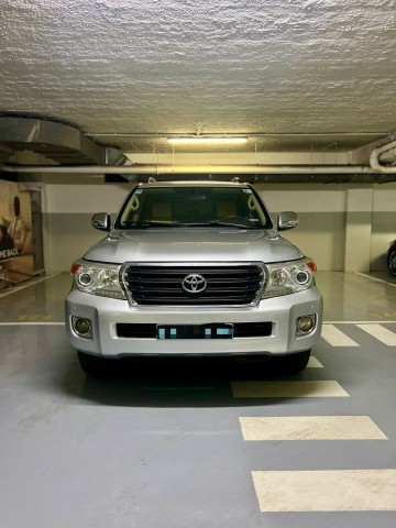 Venda TOYOTA LAND CRUISER GXR V8 LIMPO