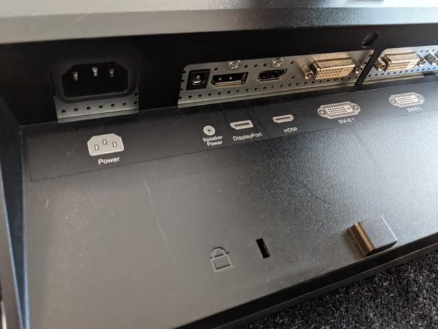 Venda Monitor LCD Dell U2410 de 24 polegadas, HDMI, DVI, DisplayPort e VGA