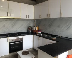 A venda Armários de Cozinha
