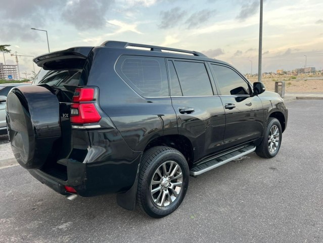 Venda TOYOTA LAND CRUISER VX 2019