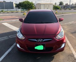 A venda Hyundai Accent 1.6