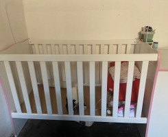 A venda Berço para bebe dos 0 aos 4 anos