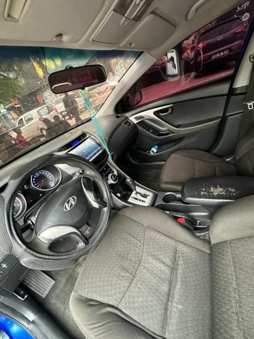 Venda Hyundai Elantra Limpo