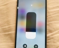 A venda IPhone X normal 64Gb