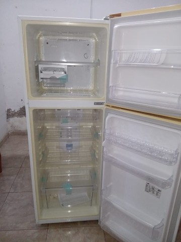 Venda Geleira SAMSUNG COMBINADA