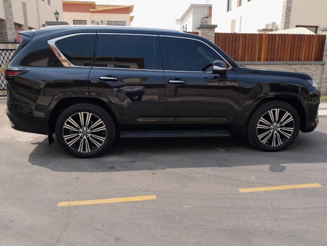 Venda LEXUS LX 600 FULL OPTION SEMI NOVO