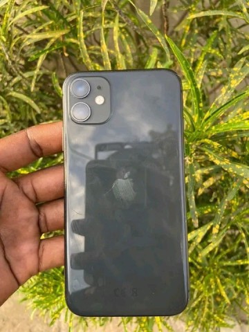 Venda Iphone 11 normal