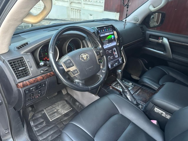 Venda TOYOTA LAND CRUISER VXR B