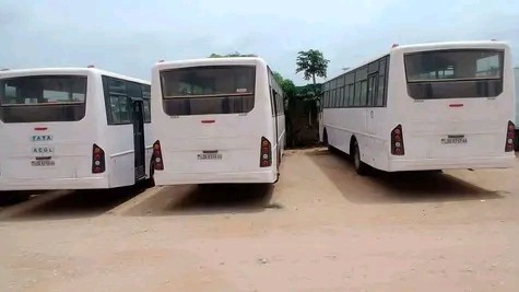 Venda 2 Autocarros a venda