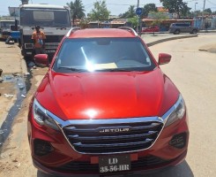 A venda JETOUR X70 240T 7 LUGARES