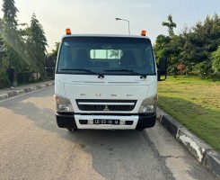 Comprar Mitsubishi Canter Fuso