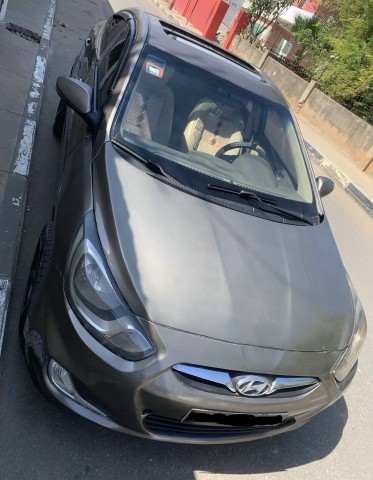 Venda HYUNDAI ACCENT FULL OPTION