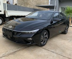 A venda MARCA HYUNDAI ELANTRA