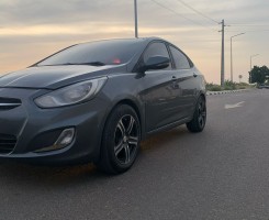 A venda Hyundai accent