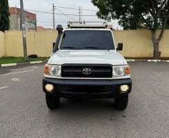 A venda LAND CRUISER LX Executivo