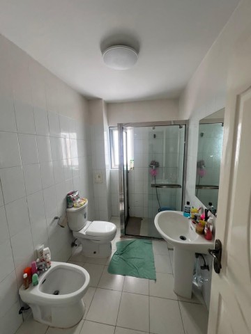 Venda Apartamento T5 à venda no kilamba