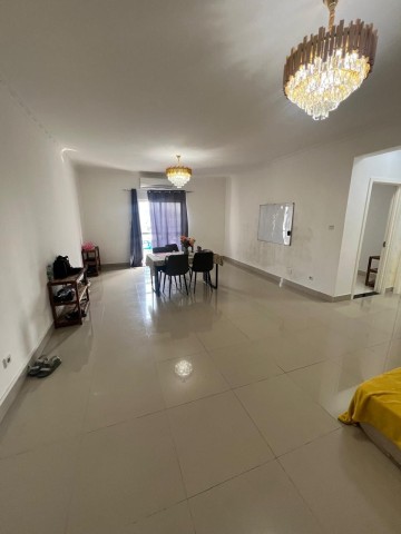 Venda Apartamento T5 à venda no kilamba