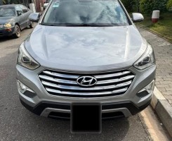 A venda Vendo Hyundai Santa fé Super Limpo