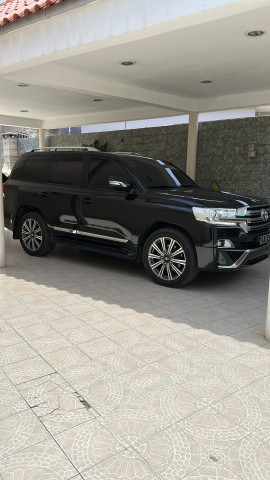 Venda TOYOTA LAND CRUISER