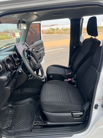 Venda SUZUKI JIMMY ALGRIF 5 PORTAS AUTOMÁTICO