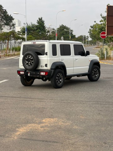 Venda SUZUKI JIMMY ALGRIF 5 PORTAS AUTOMÁTICO