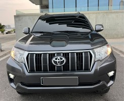 A venda TOYOTA LANDCRUISER PRADO TXL 70th ANIVERSÁRIO