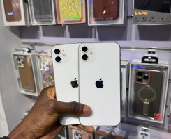 A venda IPhone 11normal 64GB