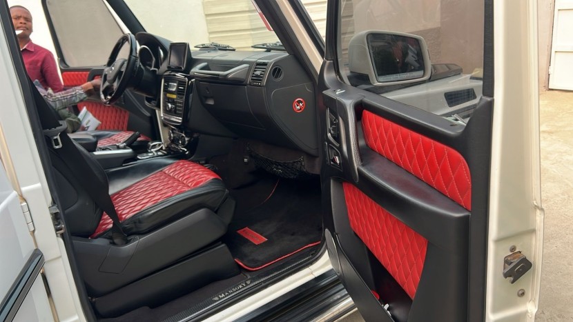 Venda MERCEDES AMG / G63