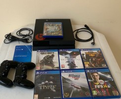 A venda PlayStation 4 Fat de 500 GB