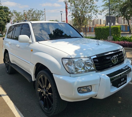 Venda TOYOTA LAND CRUZER