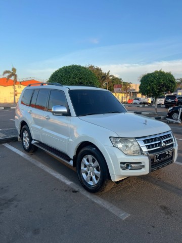 Venda Mitsubishi Pajero série F