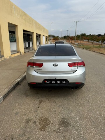 Venda Kia Cerato