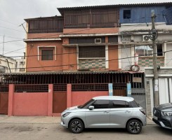 A venda Casa junto ao aeroporto