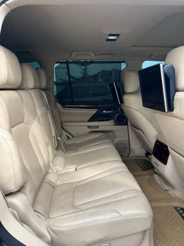 Venda LEXUS 570 SUPER SPORT PLUS V8 5.7