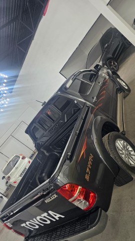 Venda TOYOTA HILUX