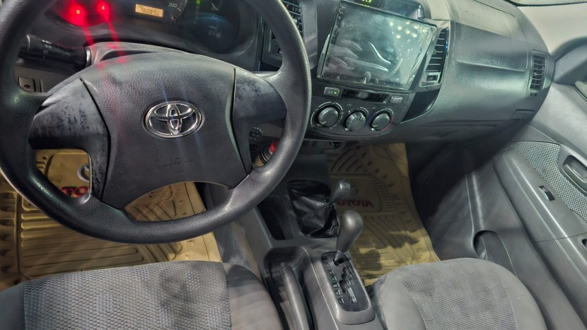 Venda TOYOTA HILUX