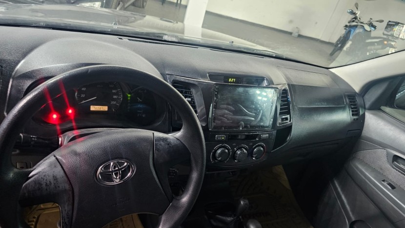 Venda TOYOTA HILUX