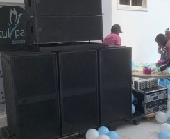 A venda Montagem de som | Luzes | Pista LED DJs | Fotógrafos | Palhaços | Band...