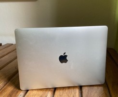 A venda MacBook Pro 2017