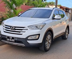 A venda HYUNDAI SANTA FÉ