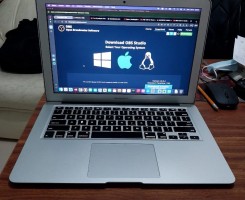A venda MacBook Air -13-inch, early 2015