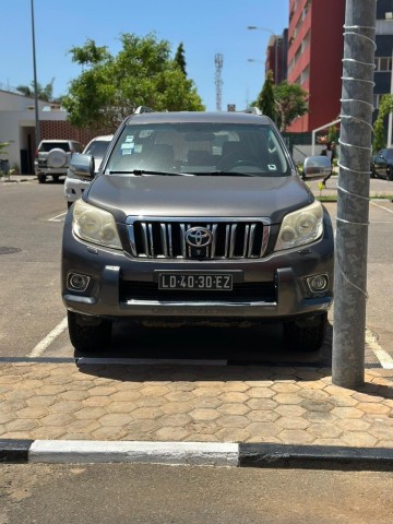 Venda Toyota Prado impecável